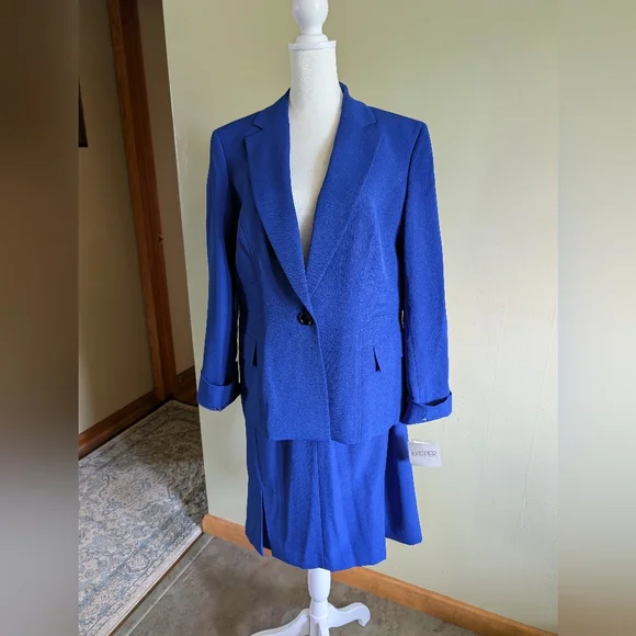 Kasper Blue Blazer and Skirt Set - Picture 5 of 11